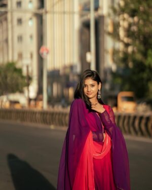 Jasmine Parveen Instagram - 💜🦋
.
.
📸: @jascaptures_ 
👗: @akshara___boutique