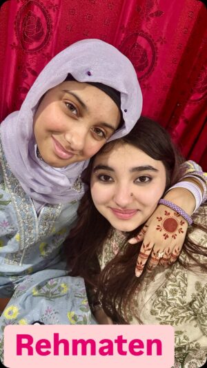 Javeria Saud Instagram - Betiyan sab k muqaddar men kahan hoti heb , ghar Khuda ko jo pasand ho yeh wahan hoti hen #javeriasaud #jannatsaud #daughter #motherhood #siblings #eid