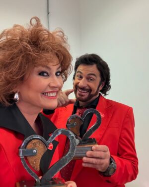 Javiera Contador Instagram - Felices de haber participado en la Teleton con nuestra versión de Pimpinela junto a @fernandolarraindt y de que además nos hayan premiado como ganadores a través del voto online. #MuuuuchasGraciaaas 
Gracias a @carlagasic y su equipo! #SonLoMaximo 
#teleton2024