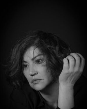 Javiera Contador Instagram - Feliz y agradecida de formar parte de la exposición fotográfica “Manos a la obra” que estará durante todo Marzo en @tm_lascondes .
Las fotos son de @natalia_photo 
🌟🌟📸 #Gracias