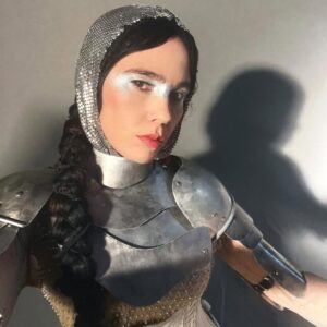 Javiera Mena Instagram - En el mar de coral descender y nadar. Se viene mi séptimo disco en muy poco tiempo, esta vez desde las profundidades. 
  Les quería preguntar ¿Qué sintieron con Mar de Coral? ¿Qué les pareció el video? ¿Lo vieron?

  Con amor
  Javiera 🌊⋆｡𖦹 °.🐚⋆❀˖°🫧
𓇼 ⋆.˚ 𓆉 𓆝 𓆡⋆.˚ 𓇼 ⋆ ݁𖥔🫧𓆝 𓆡⋆.˚ 𖦹 🐚

 
⋆.˚ 𓆉 𓆝 𓆡⋆.˚ 𓇼

𓇼 ⋆ ݁𖥔🫧𓆝 𓆡⋆.˚ 𖦹 🐚