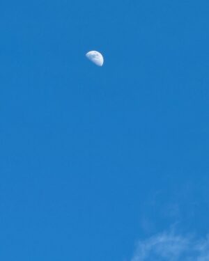 Jeanne Goursaud Instagram - mountains moon sea sun
