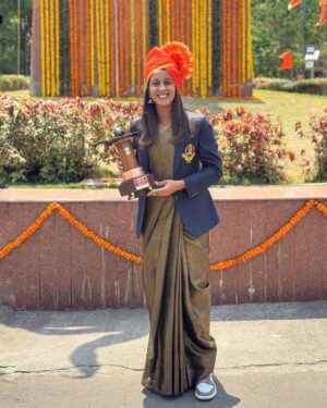 Jemimah Rodrigues Instagram - Overwhelmed with gratitude! Received the Shiv Chhatrapati State Sports Award - Maharashtra’s highest Sporting Honour today! 
Swipe to the last slide for a blast from the past - 15 years ago, I got selected in hockey for Maharashtra U19 as a 9-year-old on THIS SAME TURF! Life’s done a full circle wala moment! Thank you, Govt of Maharashtra, for this incredible recognition 😇🙏🏼