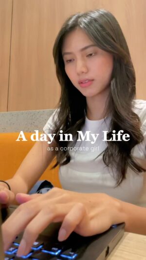 Jennifer Rachel Natasya Instagram - Kalo lagi hectic kadang gak cuma otak yang stress tapi kulit juga…😌

Untung aku selalu pake skincare dari @pondsindonesia yang selalu ngebantu nenangin kulit aku✨💙 #MoreThanSkinBarrier #PONDSID