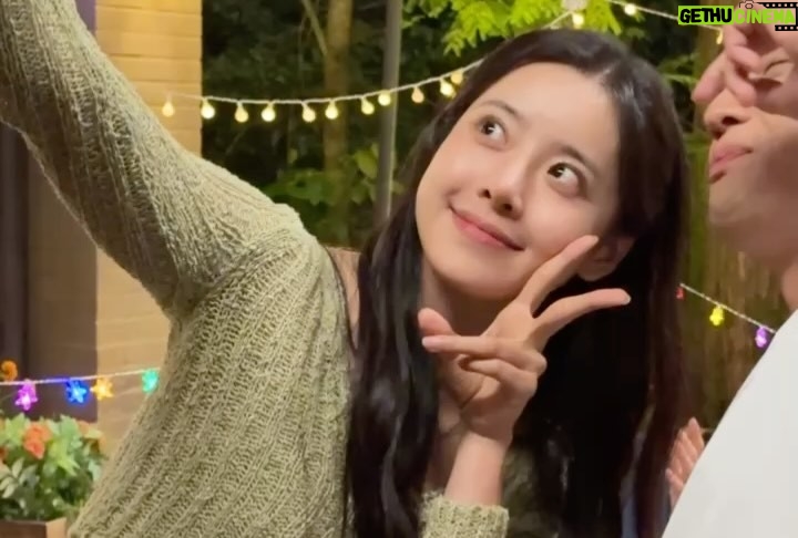 Jeong Sin-hye - 22.1K Likes - 감자연구소를 시청해주시고,
애정해주신 모든 분들께 진심으로 감사합니다-!
촬영하는 내내 좋은 추억들만 쌓은 고마운 작품이었어요.
아쉽지만, 이제 윤희진은 이만 물러갑니다🌻💛
#감자연구소 #윤희진