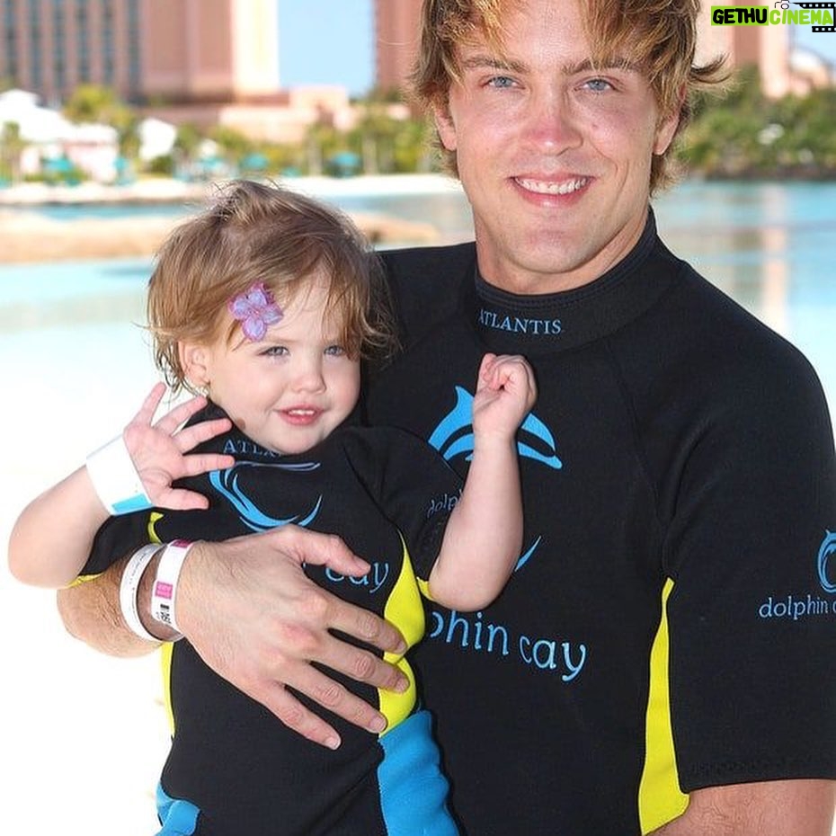 Jery Sandoval - 5.9K Likes - Qué tal la hija de #annanicolesmith ??? 😳
Así quiero que sea mi hija!
#dannielynnhope