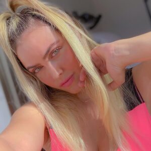 Jery Sandoval Instagram - Buenos Días☀️☺️