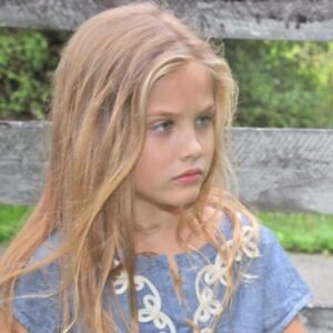 Jery Sandoval Instagram - Qué tal la hija de #annanicolesmith ??? 😳
Así quiero que sea mi hija!
#dannielynnhope