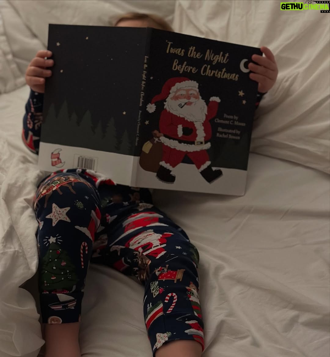 Jessica Azar - 16.1K Likes - Blessed to be feeling the real joy of Christmas with both of you, my most precious gift 🫶🏻🎄
On another note, seriously considering playing “Elf on the Shelf” all year long 🎅🏼