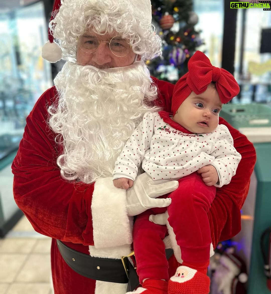 Jessica Azar - 16.1K Likes - Blessed to be feeling the real joy of Christmas with both of you, my most precious gift 🫶🏻🎄
On another note, seriously considering playing “Elf on the Shelf” all year long 🎅🏼