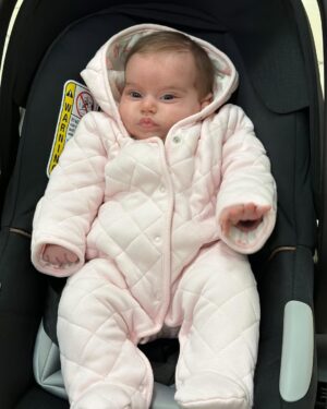 Jessica Azar Instagram - My baby princess SHAHA🩷  You are the love I never knew I was missing, and the piece of my heart I never want to let go of 🤱🏻