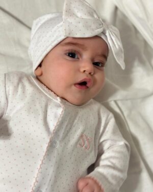 Jessica Azar Instagram - My baby princess SHAHA🩷  You are the love I never knew I was missing, and the piece of my heart I never want to let go of 🤱🏻