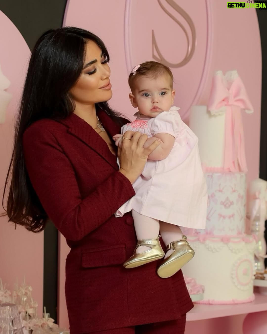 Jessica Azar - 20.4K Likes - Welcome home baby Shaha 🎀
I adore you my Princess 🤍