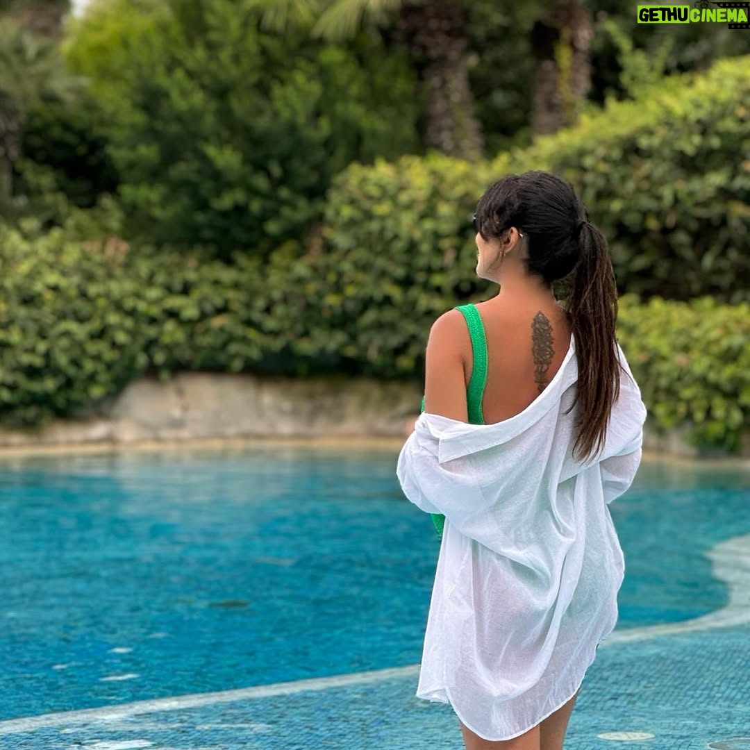 Jessica Azar - 21.4K Likes - 🤰🏻💚 🌊