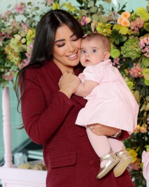 Jessica Azar Instagram - Welcome home baby Shaha 🎀 
I adore you my Princess 🤍