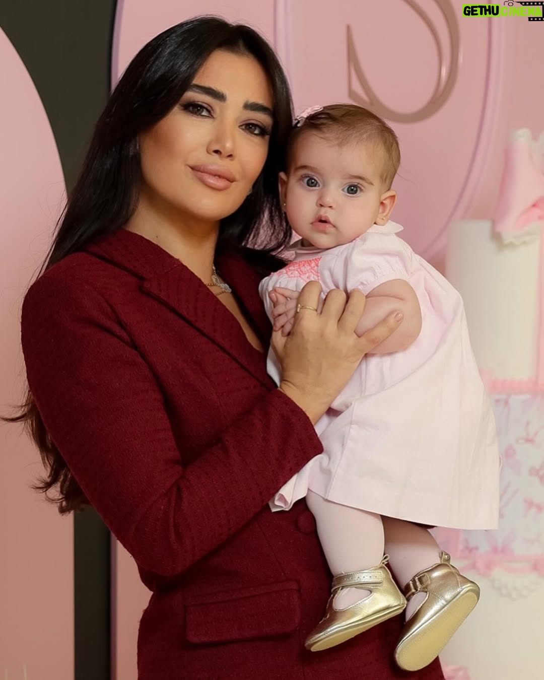 Jessica Azar - 20.4K Likes - Welcome home baby Shaha 🎀
I adore you my Princess 🤍
