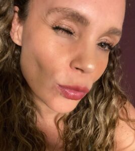 Actress Jessica Coch HD Photos and Wallpapers March 2025