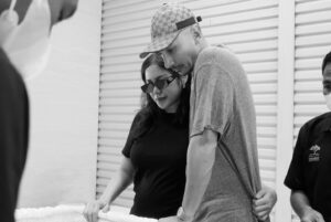 Jessica Iskandar Instagram - Ayah kami tercinta telah meninggal dunia. 
Rest in peace Papa Hardy Iskandar 
28 Desember 2024 pada pukul 06.30 dirumah. 
Bagiku beliau adalah kekuatan alam, pribadi yang luar biasa yang tidak ada duanya dan beliau adalah guru dan pelindungku sepanjang hidupnya.
Mohon doanya agar lapang jalan pulangnya ke dalam pelukan kasih Tuhan. Mohon dimaafkan bila ada salah kata dan perbuatan.
Papa adalah cerminan kasih. Tidak pernah sekalipun papa marah kepadaku, membentak atau apapun itu dengan nada tinggi. 
Papa selalu memperlakukan aku sebagai puteri kecil papa. Act of service papa, quality time papa luar biasa. Aku tumbuh besar lembut dan sabar belajar dari kasih papa.
Now you’re gone. Because God wants you to come home! You’re in a better place now! 
But our memories will always be in my heart!
Papa you did such a great job as a father! You did so many good things for us!
No more sickness now everything is fine for you! You’re released, you’re free. You can fly now! You can enjoy heaven! Because God is good, always good! And He loves you! You are so loved and appreciated!
Thank you so much papa🙏🏼❤️
Rest in peace. So long papa..

Saat ini almarhum papa disemayamkan di rumah duka Sentosa Gatot Subroto.
Malam Kembang 31 Desember 2024 pukul 19.00wib
Di kremasi 1 Januari 2025 pukul 09.00wib.

Salam dari kami keluarga yang ditinggalkan dengan penuh kasih.