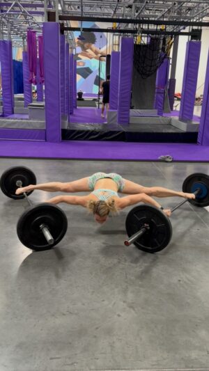 Jessie Graff Instagram - I’m coming back to the @lasvegascircuscenter this weekend for the @positiveimpactmovement festival! They have all kinds of acrobatic workshops all weekend, and i’ll be helping with the ninja class on Sunday! Hope you can make it!