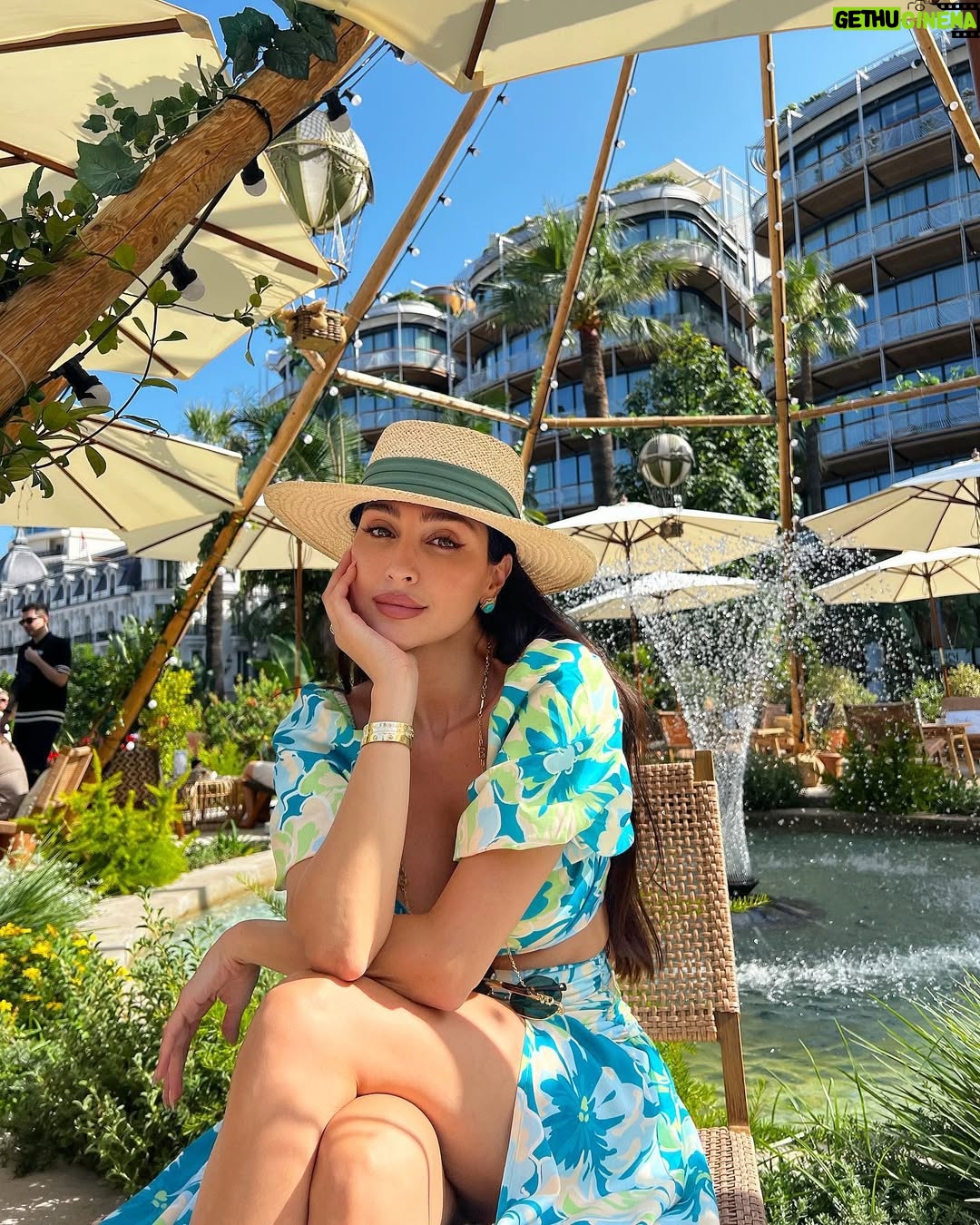 Jessy Abdo - 64.6K Likes - A day to remember in Monaco 🩵
#jessyabdo #جيسي_عبدو #monaco #montecarlo