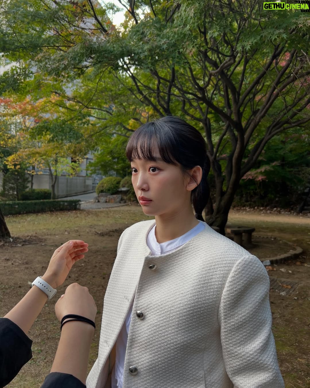 Jin Ki-joo - 201.3K Likes - 🍎