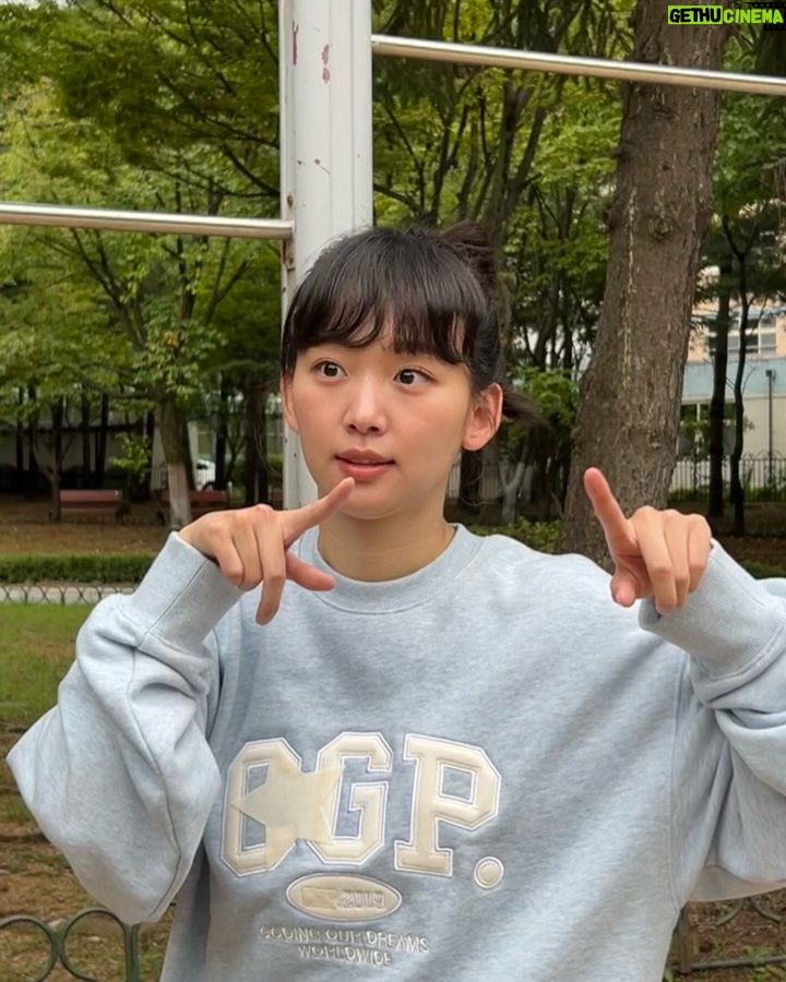 Jin Ki-joo - 94.1K Likes - 더워죽을뻔했던 솨