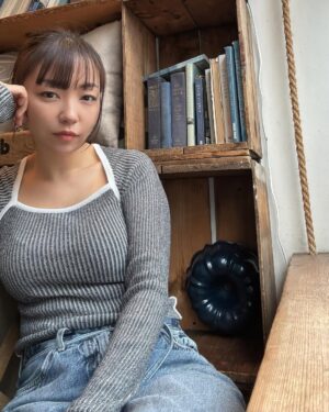 JinJoo Lee Instagram - Oooh yeah 🤍 love me to heaven 🫰🏻