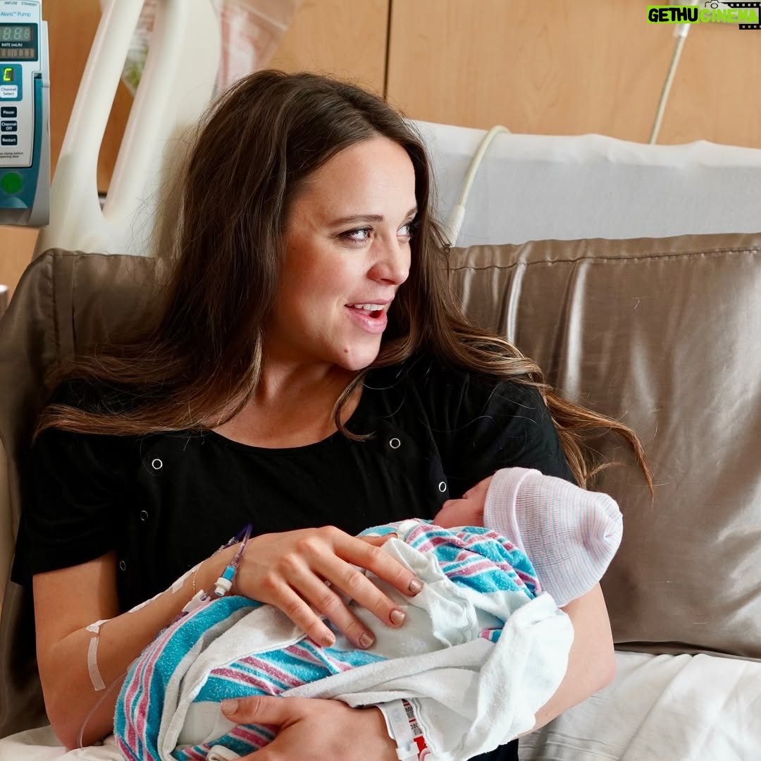 Jinger Vuolo - 180.4K Likes - Finnegan Charles Vuolo ❤️
Photo credit: @chloebeajohnson