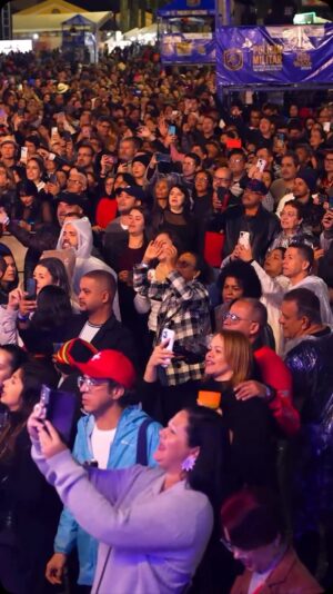 Joanna Instagram - Joanna show em Garanhuns no Festival de Inverno. #cantorajoanna #joanna #mcproducoeseventos #contatoshow #producaodeeventos #mpbbrasil #robertocarlos #