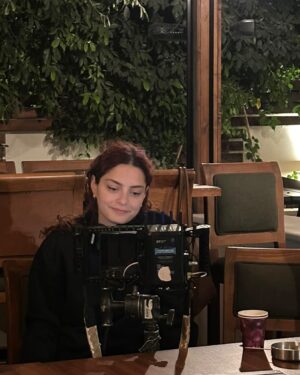 Joanna Arida Instagram - After two years of learning and hard work, it’s beyond a dream to see my first short film come to life. The crew… the actors… my friends… I can’t believe how lucky I am to have you all helping me bring this vision many steps closer to reality. To you, I say thank you 🤍

أول فيلم قصير إلي. من الفريق… للممثلين… لأصحابي… عنجد مش مصدقة قديش أنا محظوظة فيكم. شكراً الكم من القلب 🤍

📷 @mahdiious