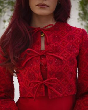 Joanna Arida Instagram - a lady in red
🍁🕊️🍊🕯️

photography @zaidallozi 
makeup & hair @lauramadarr 
creative & styling @jad.toghuj 
set design @eyadjammal
brand & packaging design @abeer.m.anabtawi