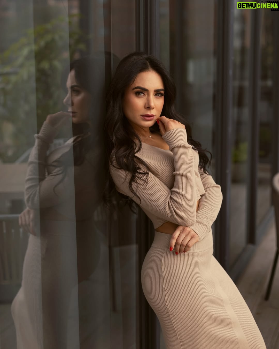 Johanna Fadul - 29.1K Likes - Cuando la presencia de Dios está en tu vida, todo es más bonito 🧡 confía