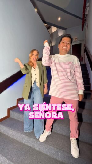 Johanna San Miguel Instagram - Si quieres pasar una noche llena de diversión YA SIÉNTESE, SEÑORA de @johanna_san_miguel_dammert es tu mejor opción 🤩

#publicidad #comedia #comediante #humor #premiosluces