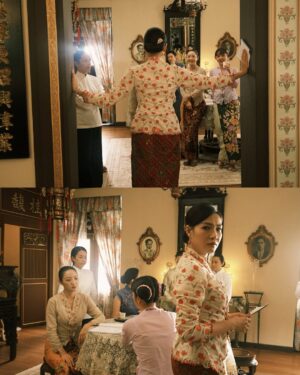Jojo Goh Instagram - 张家第一张 VS 最后一张大合照，以及中间那些事儿～～

#好吧让大家看看幕后的快乐
#我还有两千张照片
#小娘惹之翡翠山
#EmeraldHill

📸 @elaineang