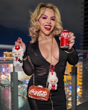 Josetty Hurtado Instagram - Labubu Coca ❤️🎰 

#labubu #popmart #cocacola #labubucocacola #losangeles #california #irvine #oc #orangecounty #louboutin #ootd #fashion #dress #vegas #lasvegas