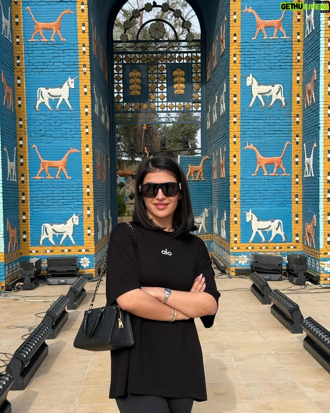 Jouman Kathem - 32.4K Likes - كم هو جميل تراثنا الحضاري ....وكم احب العراق 🇮🇶
———
#احياءالتراث_الحضاري_العراقي #مهرجان_بابل_الدولي_الحدث_الاكبر_بالعراق #بابل #اليوم_العالمي_للحضارة_البابلية #تراث_العراق