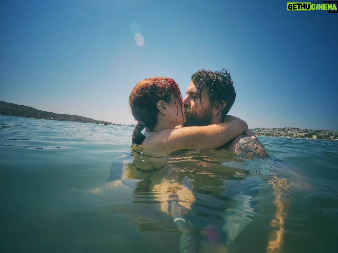 Jowy Khoury - 8.5K Likes - You are my love, my light, my peace, and my thrill . You make me smile so big my face hurts .
Thank you for creating peace in my heart since the day we met 🩷🩵
Happy anniversary to my better half , Thank you for being my partner in this beautiful journey. @jo.obeid
#tillmanymore #anniversary #7years #husbandlove