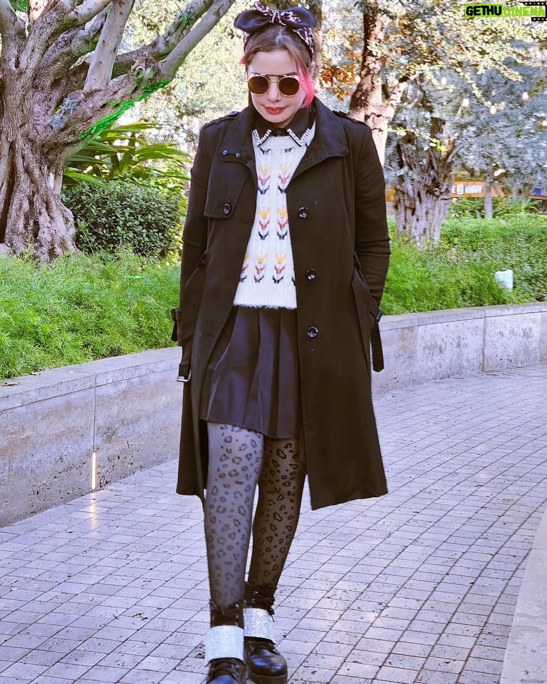 Jowy Khoury - 11.9K Likes - Write it on your heart that every day is the best day of the year.
💕☀️🌼✨️🌿