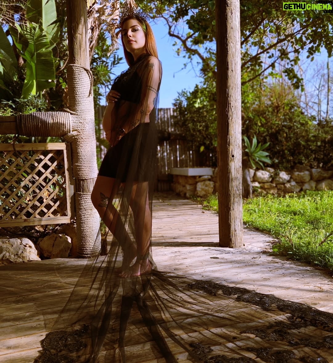 Jowy Khoury - 10.5K Likes - There are certain life experiences that just change you. They send you on a soul journey, and you have to either embrace the unravelling/rebuilding or just..fall apart. Becoming a mother is one of those things . My whole world is revolving and finding a new axis, my sense of self is being challenged, my coping mechanisms are being tested, and I'm once again wondering who I even was before, what I did with my time, and who I am becoming now. They call it Matrescence, and it is so real. The last month has been so beautiful . Zana G. came with a lot of blessings 🙏🪷 but as we've been trying to get back into normal life, the challenge is unmatched. This is the kind of challenge that will inevitably either break or make you or break you to make you. Some days, I feel a bit broken, but I can sense the purpose in it. It's exciting, honestly. Like what new iteration of life is coming our way? ldk, but it will be full of love, I'm sure , and a lot of cuteness.
All this time, it was Zana in there. The present changes and gives meaning to the past. After you welcome your baby, you get to remember pregnancy in a new light. To meet your child after birth and already know their familiar essence in your body and soul is one special kinda beautiful magic on this earth.🌈🫧🌸
Thank you for choosing me to be your mother , light of my life🩷
.
#diariesofanewmom