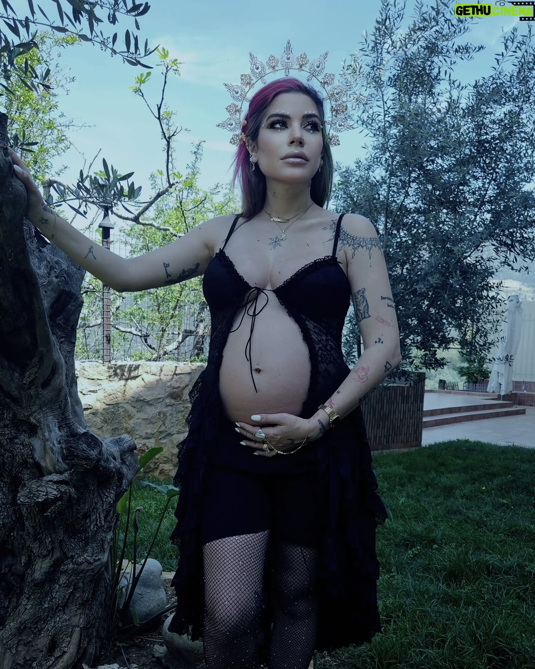 Jowy Khoury - 18.9K Likes - After the devastating loss of our son Neel in 2020, Jo and I decided to be child free by choice . But God had other plans for us 🌟 He sent us a little piece of heaven to treasure and love 🩷🙏
Zana Gianna was born 3 July -2024
زانا جيانّا 🩷
#godprotects
#blesses
🙏 #لتكن_مشيئتك
#ادعولنا
#newchapter
#rainbowbaby