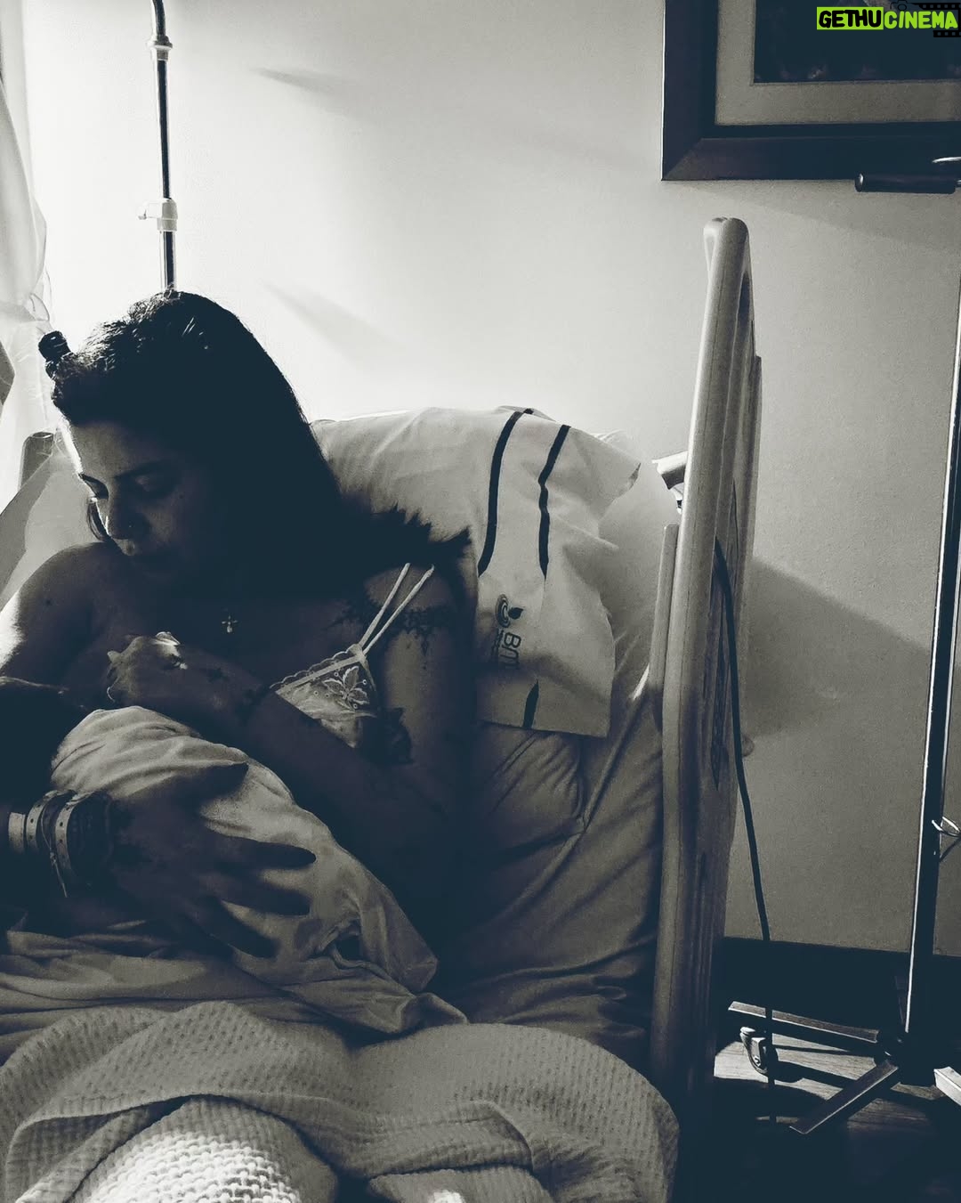 Jowy Khoury - 18.9K Likes - After the devastating loss of our son Neel in 2020, Jo and I decided to be child free by choice . But God had other plans for us 🌟 He sent us a little piece of heaven to treasure and love 🩷🙏
Zana Gianna was born 3 July -2024
زانا جيانّا 🩷
#godprotects
#blesses
🙏 #لتكن_مشيئتك
#ادعولنا
#newchapter
#rainbowbaby