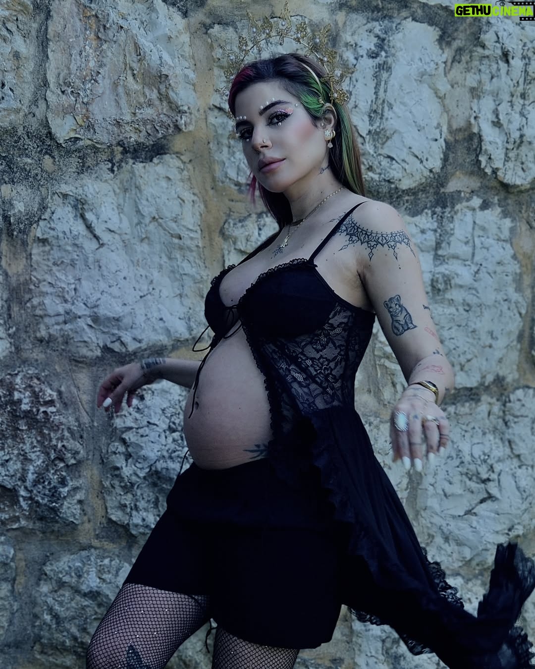 Jowy Khoury - 18.9K Likes - After the devastating loss of our son Neel in 2020, Jo and I decided to be child free by choice . But God had other plans for us 🌟 He sent us a little piece of heaven to treasure and love 🩷🙏
Zana Gianna was born 3 July -2024
زانا جيانّا 🩷
#godprotects
#blesses
🙏 #لتكن_مشيئتك
#ادعولنا
#newchapter
#rainbowbaby