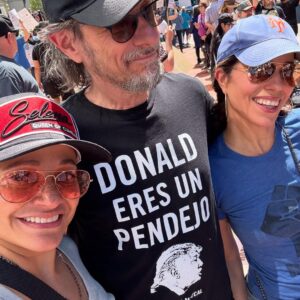Judy Reyes Instagram - #HANDSOFF protest in Glendale, CA.  @therealanaortiz @angelanissel  #solidarity #resist. ✊🏽🤎👑