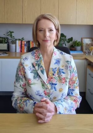 Julia Gillard Instagram - It’s one week to go until our first ever live recording of A Podcast of One’s Own in Australia!

I’m really looking forward to interviewing esteemed journalist @leigh_sales in front of a packed audience in Canberra.