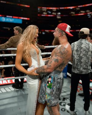 Jutta Leerdam Instagram - Selling out the AT&T stadium and crashing Netflix together with the legend @miketyson. 🩵 You’ve only been doing this sport for a few years and you make the most massive events happen. People can say what they want but they watched it and it broke records. Bigger than the Super Bowl. You keep showing me and the world that dreaming big and manifestation works @jakepaul I’m so proud of you. You inspire me and so many people out there to think big and if you work hard and believe in it then you can make it happen. 🦋🩵