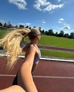 Jutta Leerdam Instagram - Some selfies, training & family time 💘