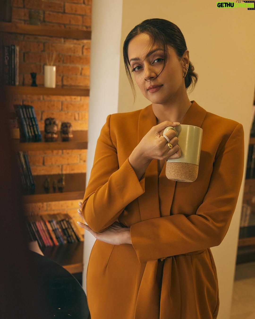 Jyothika - 730.6K Likes - Confidence is my favourite accessory.
Styling @radhikamehra
Make up @devika.kharwa
Hair @prachina_hair
Photographer @nupuragarwal__
Styling assistant @keyurisangoi
Outfit custom @shaktitripathi
Earrings & cuff @inaya_accessories @elaraa_jewels
Rings @carboneradiamonds @ayanasilverjewellery @ascend.rohank
Heels @londonrag_in