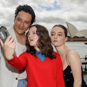 Kaitlyn Dever Instagram - Hi Sydney! @streamonmaxau is here !!!!