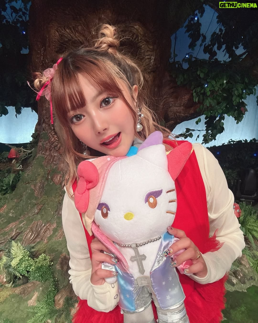 Kalen Anzai - 4.6K Likes - .
YOSHIKI CHANNELにゲスト出演させて頂きました🍎🩷
ありがとうございました👼👼
yoshikittyカワイイ⊂( ᴖ ̫ᴖ)⊃⊂(ᴖ ̫ᴖ )⊃
2025バージョンキラキラでとっても可愛いから
みんなも是非投票してネ🫠