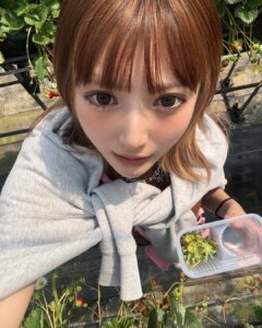 Actress Kalen Anzai HD Photos and Wallpapers April 2025